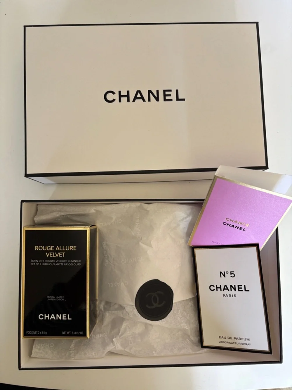 NWT- Limited Edition Chanel 6 pc Set Rouge Allure Lipstick in Gold Case Sold Out - Picture 2 of 9